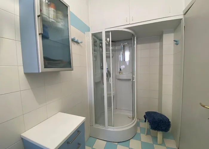 Bragadin * ヴェネツィア・リド島